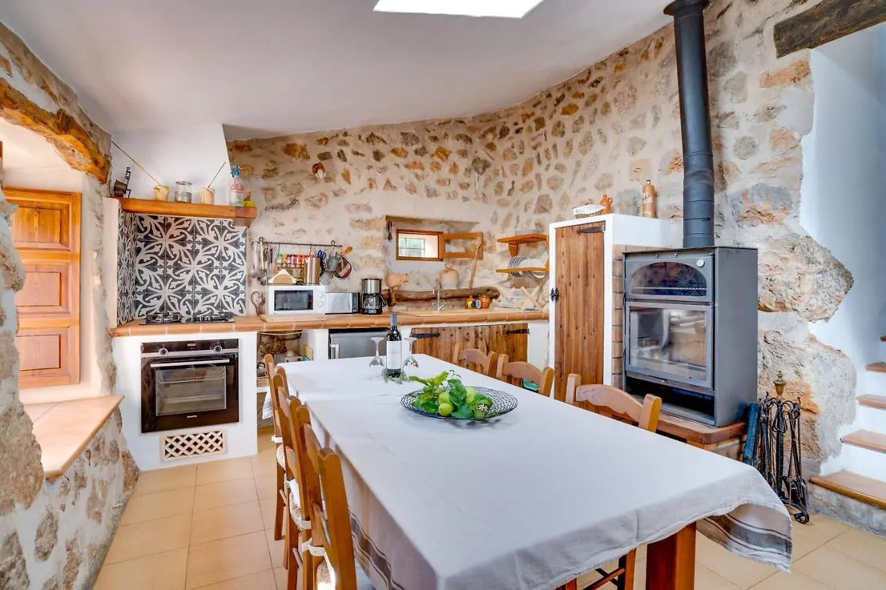 Casa rural Hostal Casita de Montaña cerca del mar Fornalutx España